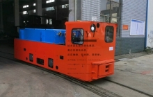 礦用電機(jī)車遙控系統(tǒng)如何實(shí)現(xiàn)？