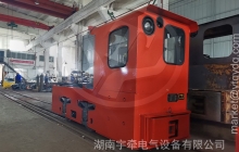 為什么要給蓄電池湘潭電機車加水？