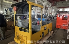 停放礦用電機車有什么要求？