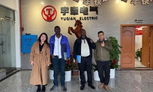 非洲客戶來訪，順利完成礦用湘潭電機車考察及訂單簽訂